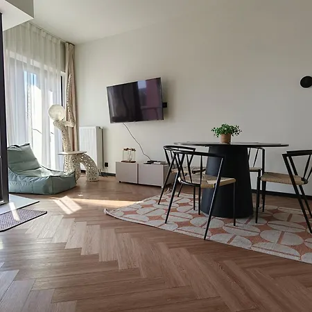 Yacht View - Wyspa Spichrzów Centrum Apartament *
